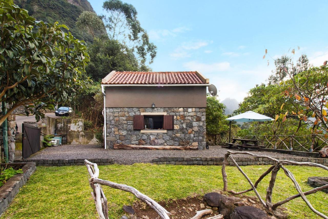 The Perfect Cottage São Vicente Exteriör bild